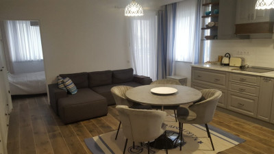 Apartament 2 Camere, Decomandat, 43 mp, Zona Grand Hotel Italia!